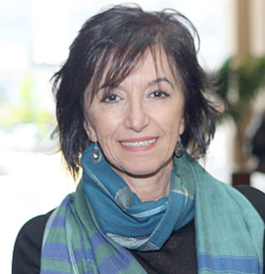 Silvia Antibas Diretora cultural da Câmara Árabe, curadora, historiadora, especialista em estratégias de desenvolvimento cultural na área de políticas culturais internacionais